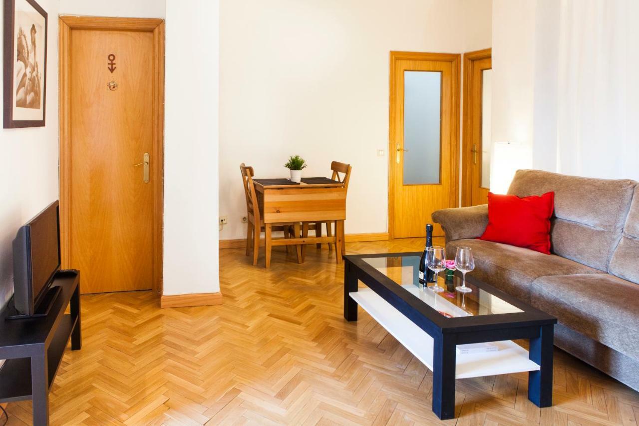 Segovia Apartman Madrid Kültér fotó